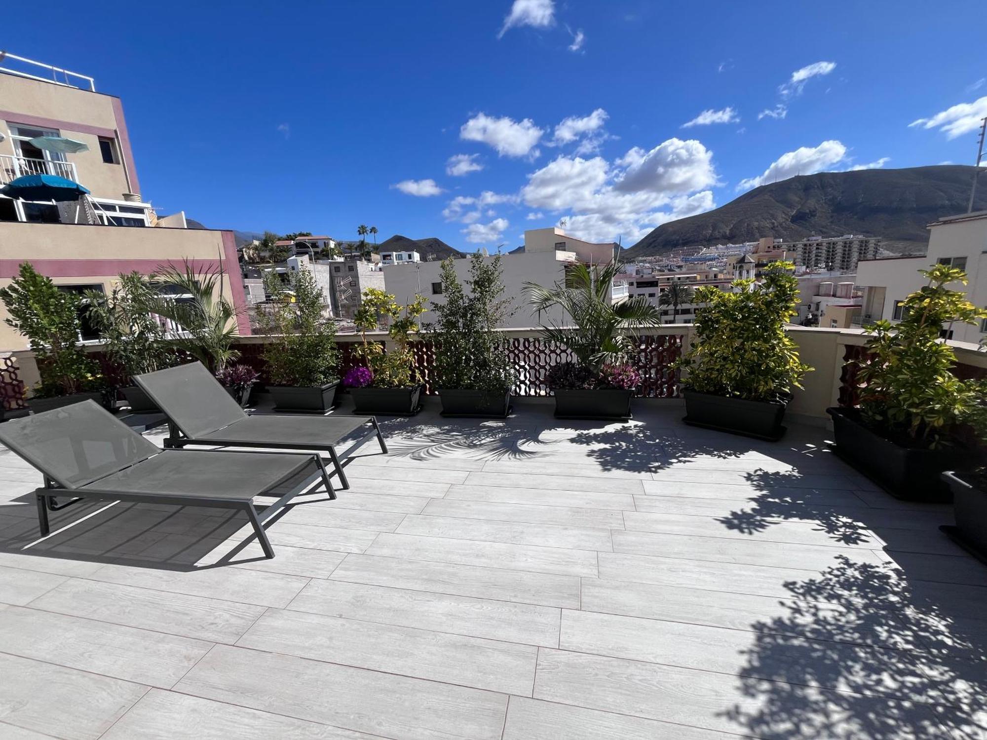 The White Heart House - Attic Sea View Apartment Los Cristianos  Exterior foto