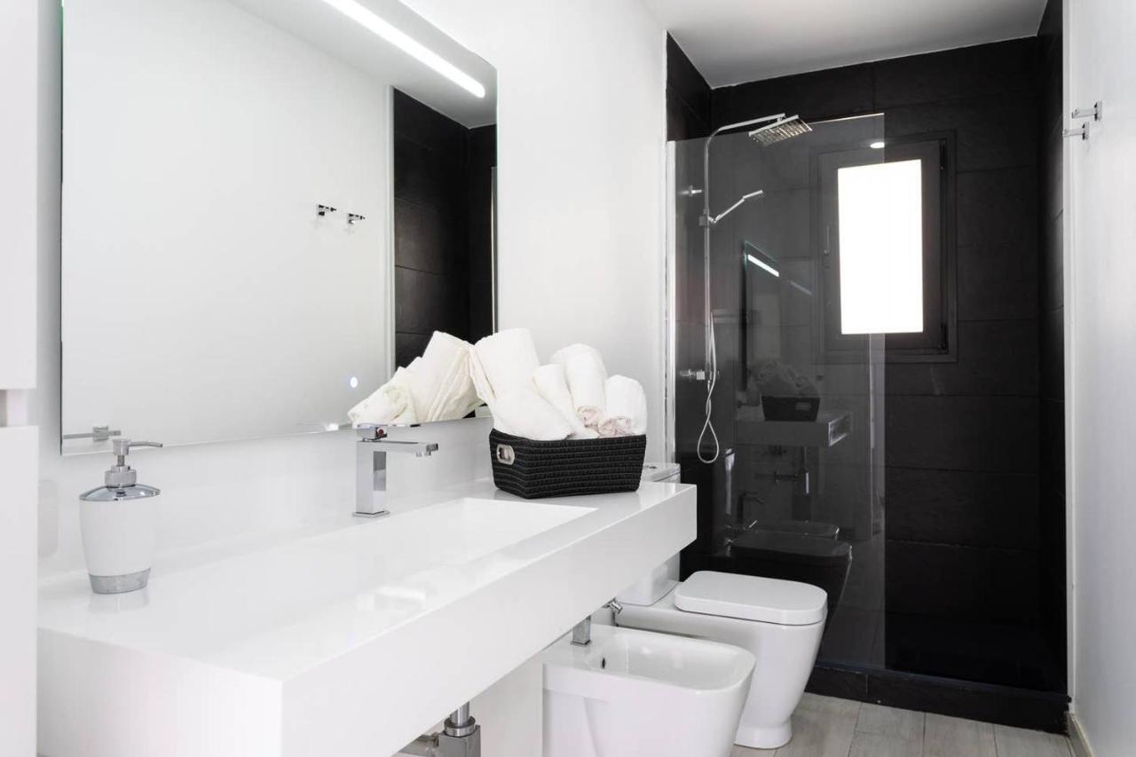 The White Heart House - Attic Sea View Apartment Los Cristianos  Exterior foto